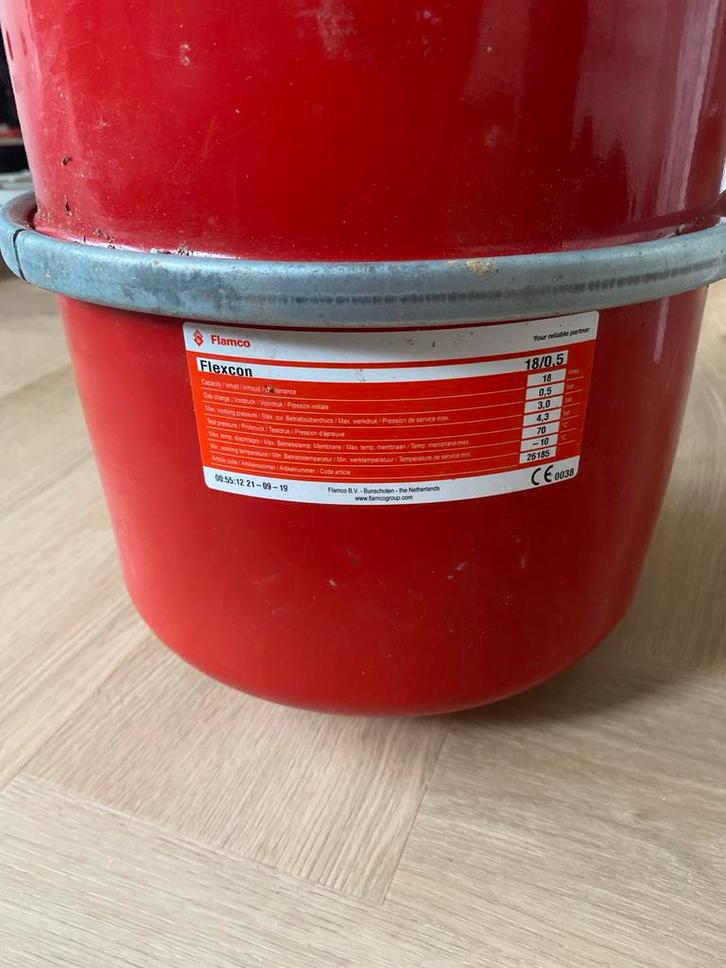 Flexcon Expansievat 18 Liter - Nieuwstaat, Doe-het-zelf en Verbouw, Verwarming en Radiatoren, Zo goed als nieuw, Cv-ketel of Combi-ketel