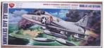 Central Douglas A4D Skyhawk SHF, Overige merken, 1:72 tot 1:144, Gebruikt, Ophalen of Verzenden
