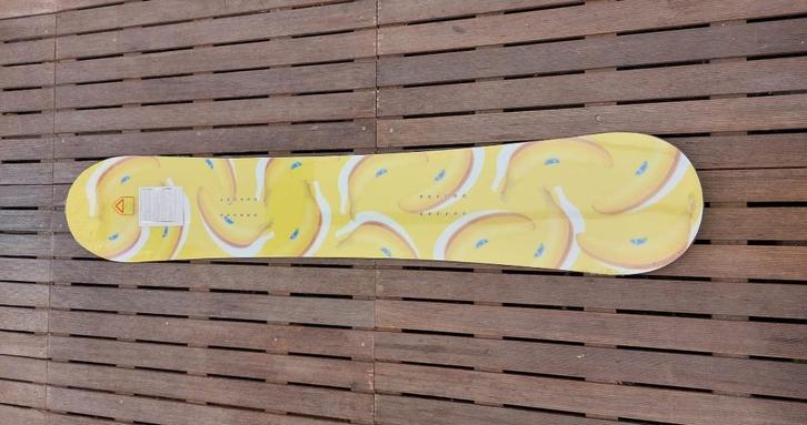 TK Chiquita snowboard (we are bananas), Sport en Fitness, Snowboarden, Nieuw, Board, Ophalen