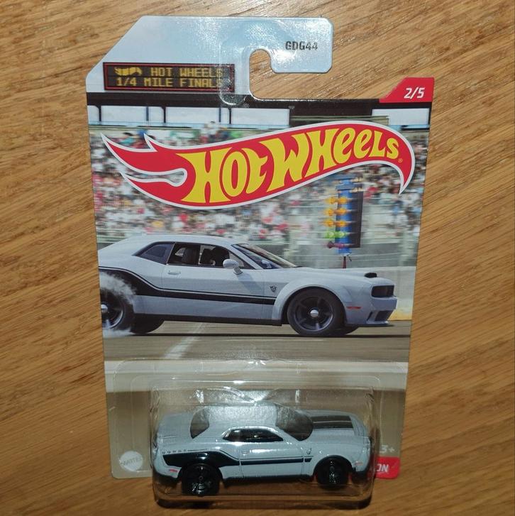 02 - Hotwheels Dodge Challenger SRT Demon in verpakking., Hobby en Vrije tijd, Modelauto's | Overige schalen, Nieuw, Auto, Ophalen of Verzenden