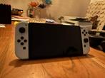 Nintendo Switch OLED 2021 gekocht in aug 2025, Ophalen of Verzenden, Zo goed als nieuw, Met 1 controller, Switch OLED