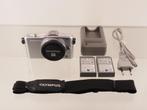 Olympus PEN E-PM1 (mini versie PEN) mft body zilver 2 accu's, Ophalen of Verzenden, 1960 tot 1980, Fototoestel