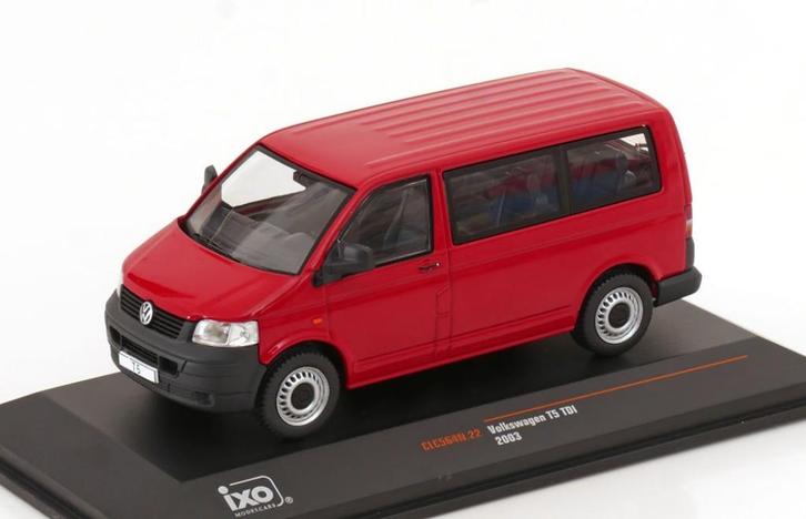 Volkswagen T5 2003 Rood Schaal 1/43 Ixo Model IXOCLC564N, Hobby en Vrije tijd, Modelauto's | 1:43, Nieuw, Auto, Overige merken