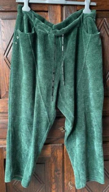 Groene damesbroek, huisbroek; Rainbow; 48/50; leuke broekzak beschikbaar voor biedingen
