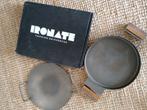 Ironate pizza pan, Huis en Inrichting, Keuken | Potten en Pannen, Ophalen of Verzenden, Zo goed als nieuw, Gietijzer, Koekenpan of Braadpan