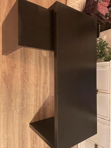 GRATIS OPHALEN - Ikea Bureau 151x63x75 met uitschuif zij