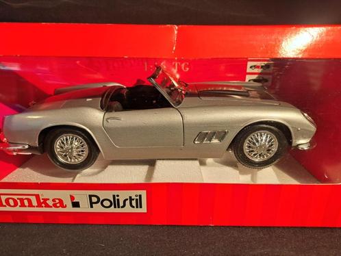 Ferrari California 1:18 - Silver, Hobby en Vrije tijd, Modelauto's | 1:18, Nieuw, Auto, Overige merken, Ophalen of Verzenden