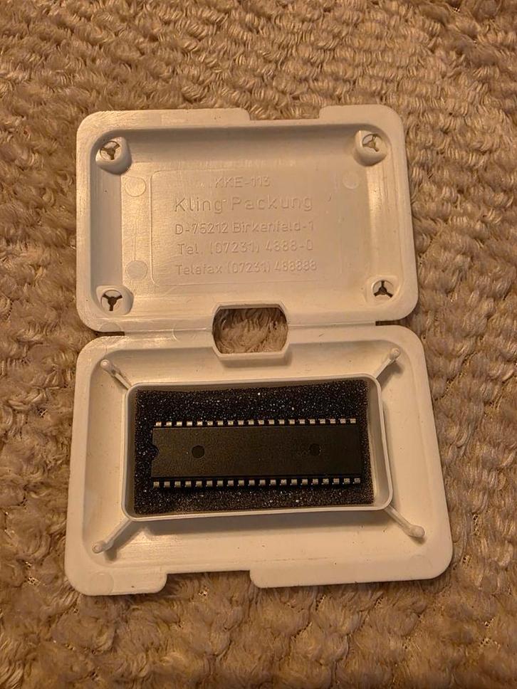 Commodore Amiga Kickstart 2.05 ROM – 391388-01, Computers en Software, Vintage Computers, Ophalen of Verzenden