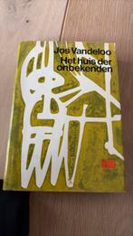 Jos van der loo- het huis der onbekenden, Ophalen of Verzenden, Zo goed als nieuw, Overige onderwerpen