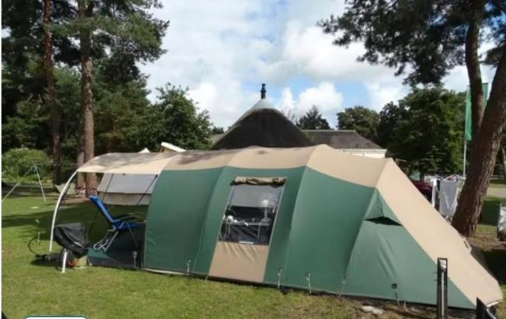 TE KOOP: FALCO ZEEAREND 6 (6 PERSOONS) ZEER RUIME TENT, Caravans en Kamperen, Tenten, tot en met 6, Gebruikt, Ophalen