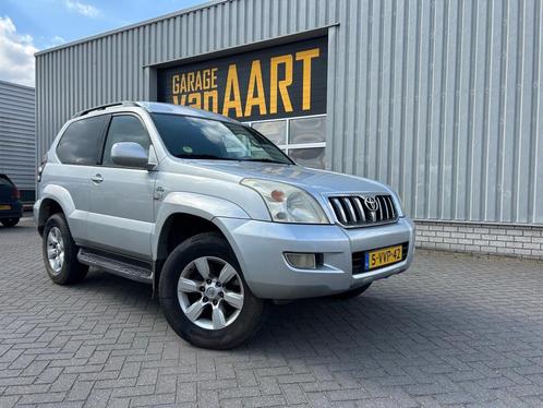 Toyota Land Cruiser 3.0 D-4D LX HR Blind Van | CLIMATE | 4x4, Auto's, Bestelauto's, Bedrijf, Te koop, 4x4, ABS, Airbags, Airconditioning