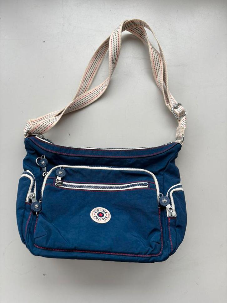 (E) Kipling schoudertas blauw – meerdere vakken, tasje, Sieraden, Tassen en Uiterlijk, Tassen | Schoudertassen, Zo goed als nieuw