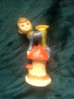 FANTASIEFIGUURTJE met paddestoel - kleurig keramiek, mog. Be, Antiek en Kunst, Curiosa en Brocante, Ophalen of Verzenden