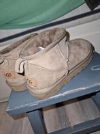 UGGS maat 39!, Kleding | Dames, Schoenen, Ophalen, Zo goed als nieuw, Zwart