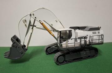 Liebherr 9100 code 3  Conrad 1/50 beschikbaar voor biedingen
