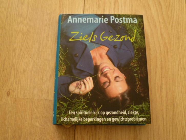 Annemarie Postma - Zielsgezond HC, Boeken, Esoterie en Spiritualiteit, Zo goed als nieuw, Verzenden