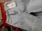 Nieuwe spijkerbroek Friday denim, the straight fit., Ophalen, Blauw, Nieuw, W30 - W32 (confectie 38/40)