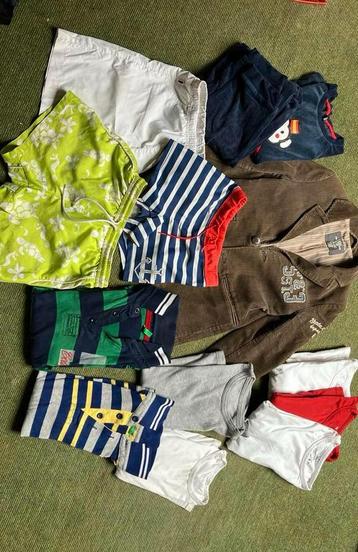 Kledingpakket 116 122 beschikbaar voor biedingen