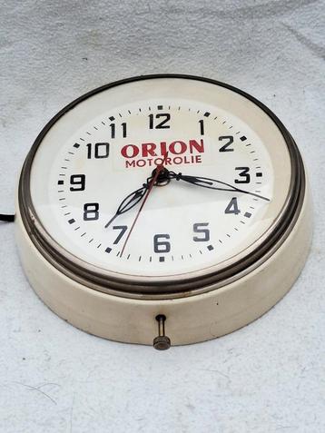 Vintage reclameklok " Orion Motorolie " beschikbaar voor biedingen