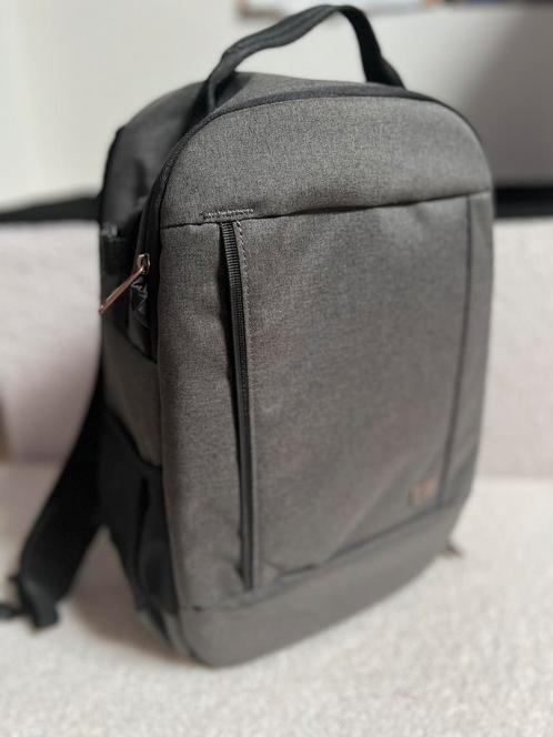 Case Logic Era Medium Camera Backpack, Audio, Tv en Foto, Fotografie | Fototassen, Zo goed als nieuw, Rugtas, Overige merken, Ophalen of Verzenden