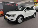Volkswagen Tiguan 1.5 TSI Comfortline Business / NL-auto, Ee, Voorwielaandrijving, Stof, 4 cilinders, Wit