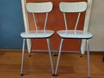 Twee witte (formica) stoelen, Huis en Inrichting, Stoelen, Ophalen, Gebruikt, Wit, Twee