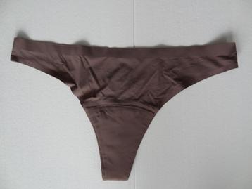 NIEUW! Naadloze damesstring Maat L - Menstruatieondergoed>Sn beschikbaar voor biedingen