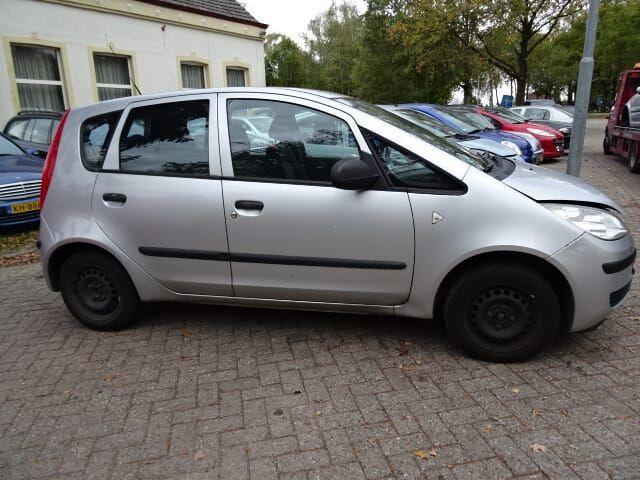 Mitsubishi Colt bj 2005  1.1  3 cil 5 deurs voor demontage., Auto-onderdelen, Overige Auto-onderdelen, Mitsubishi, Gebruikt, Ophalen of Verzenden