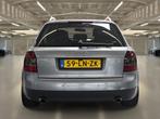 Audi A4 Avant 1.8 Turbo Exclusive MT Carplay, camera nette o, Stof, Zwart, 4 cilinders, A4