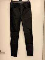 Stradivarius Zwarte Broek Maat 38/40, Kleding | Dames, Broeken en Pantalons, Maat 38/40 (M), Zwart, Ophalen of Verzenden, Zo goed als nieuw