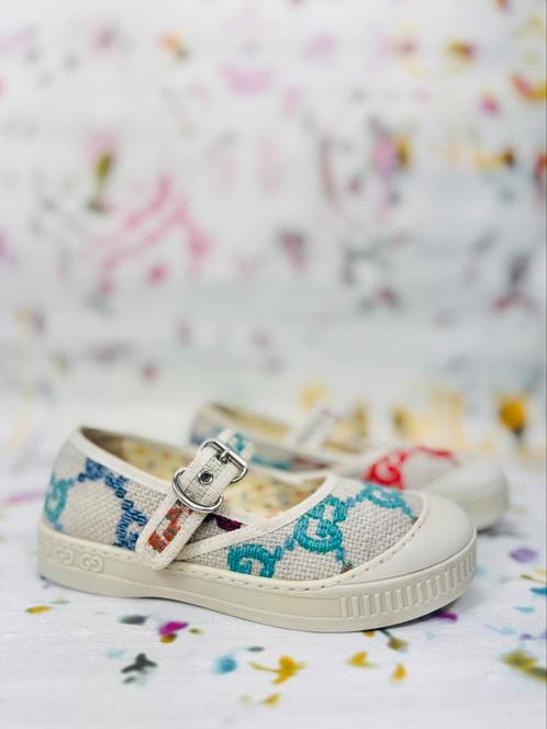 Gucci GG canvas ballerina sneakers maat 28, Kinderen en Baby's, Kinderkleding | Schoenen en Sokken, Zo goed als nieuw, Schoenen