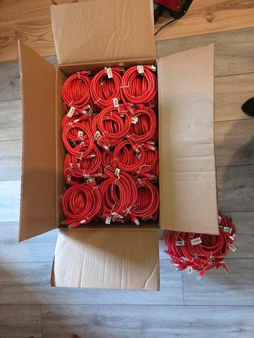 Grote partij: 300+ Cat6 FTP kabels - 2 meter beschikbaar voor biedingen