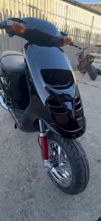 ZELDZAAM Piaggio Typhoon spoiler lip voorkant, Ophalen of Verzenden, Nieuw, Overige modellen