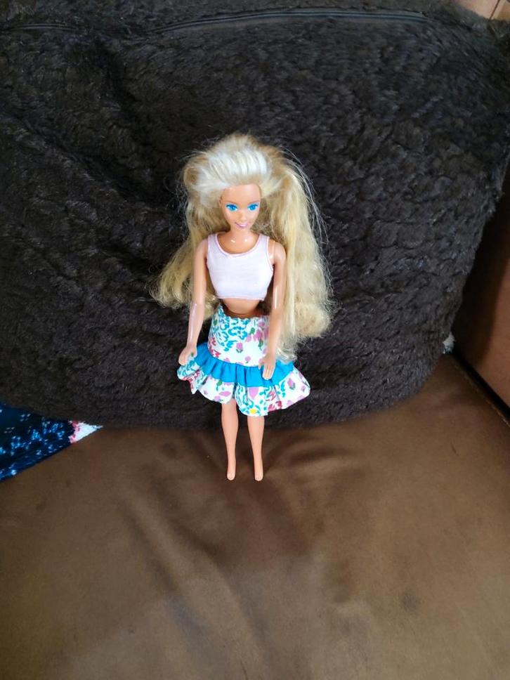 Vintage Retro sindy fleur barbie kleding, Kinderen en Baby's, Speelgoed | Poppen, Gebruikt, Barbie, Ophalen of Verzenden