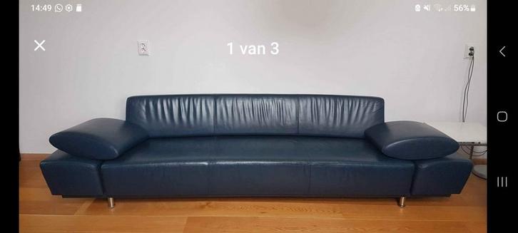 Modern design lederen bank TEAM by Wellis Donker blauw, Huis en Inrichting, Banken | Bankstellen, Gebruikt, Rechte bank, Driepersoons