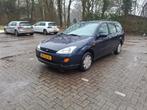 Ford Focus 1.4 Ambiente Wagon 2001 trekhaak APK verlopen, Metallic lak, 4 cilinders, Blauw, Origineel Nederlands