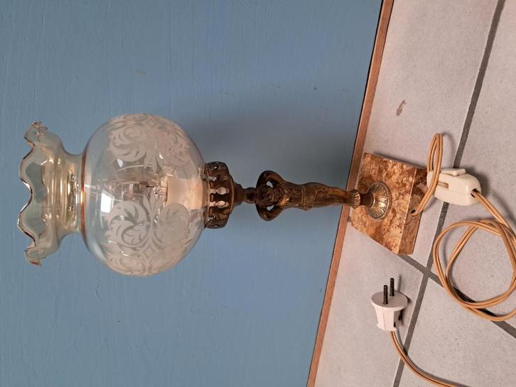 vintage tafellamp koper marmer glas lamp, Antiek en Kunst, Antiek | Lampen, Ophalen of Verzenden