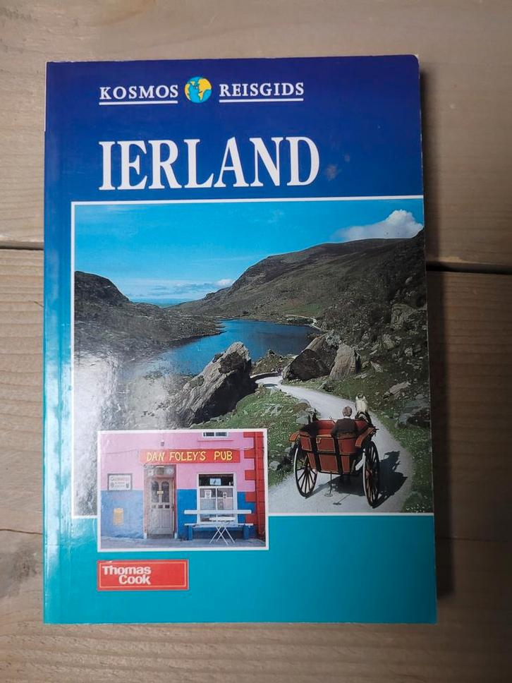 Kosmos Reisgids Ierland - Thomas Cook, Boeken, Reisgidsen, Gelezen, Reisgids of -boek, Europa, Overige merken, Ophalen of Verzenden