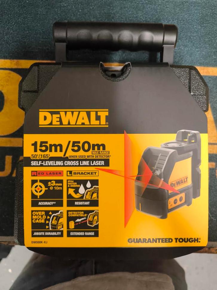DeWalt DW088CG Kruislijnlaser - Rood, Doe-het-zelf en Verbouw, Meetapparatuur, Gebruikt, Licht, Ophalen of Verzenden