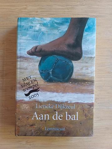 Aan de bal - Lieneke Dijkzeul beschikbaar voor biedingen