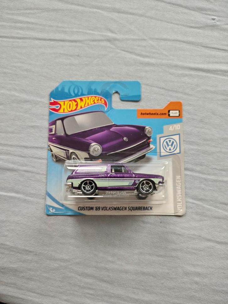 Hot wheels Volkswagen squareback, Hobby en Vrije tijd, Modelauto's | Overige schalen, Nieuw, Auto, Ophalen of Verzenden