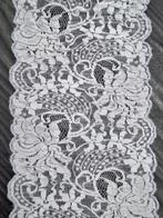Prachtig breed stretch kant ,1 haspel met 10 meter, Ophalen of Verzenden, Nieuw, Kant