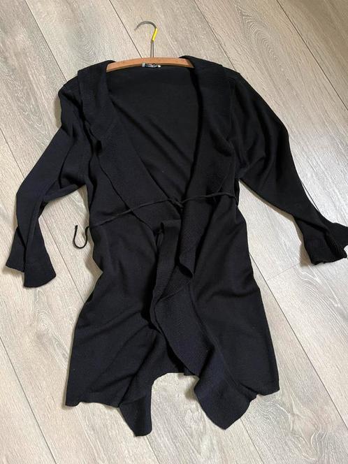 Zwart vest met rushes M,L,XL,XXL fashion+, Kleding | Dames, Truien en Vesten, Zo goed als nieuw, Maat 42/44 (L), Zwart, Ophalen of Verzenden