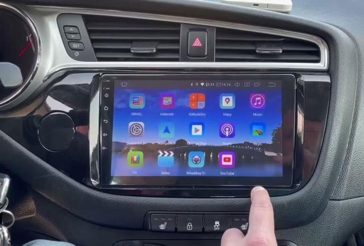 KIA Ceed JD 2012-2018 - Draadloos Carplay 2GB/32GB Montage, Auto diversen, Autoradio's, Nieuw, Ophalen of Verzenden