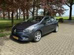 Renault Clio 0.9 TCe Zen airco, navi, cruise control All in, Te koop, Zilver of Grijs, Benzine, Hatchback