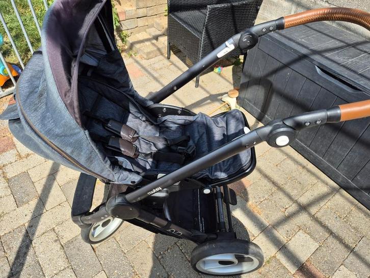 Mutsy evo kinderwagen, Kinderen en Baby's, Buggy's, Zo goed als nieuw, Ophalen