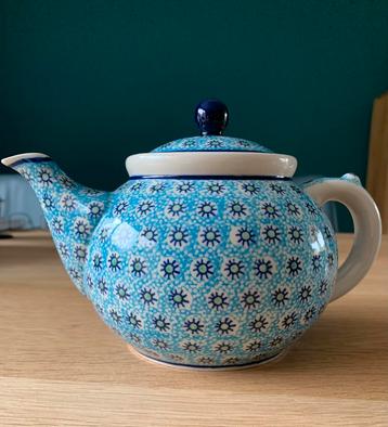 Bunzlau Castle theepot beschikbaar voor biedingen