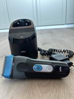 Braun Scheerapparaat met Oplader, Ophalen of Verzenden, Gebruikt, Scheren en Epileren