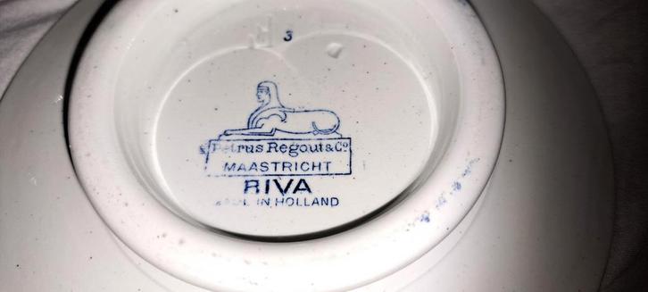 Vintage Petrus Regout & Co. Maastricht Servies, Antiek en Kunst, Antiek | Servies compleet, Ophalen