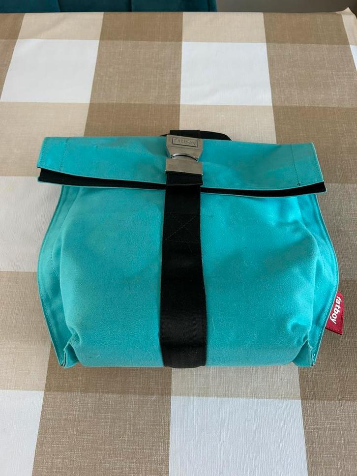Fatboy rugzak – turquoise met zwarte band, Sieraden, Tassen en Uiterlijk, Tassen | Sporttassen, Zo goed als nieuw, Unisex volwassen